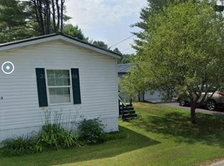 15 Kimberly St #15, Palmyra, ME 04965