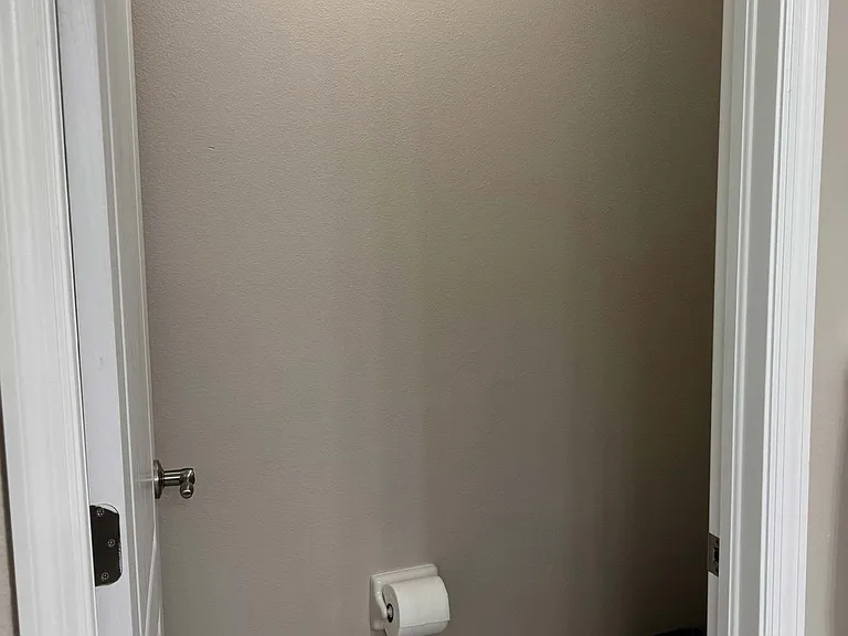 172 Linder Dr — Photo 24