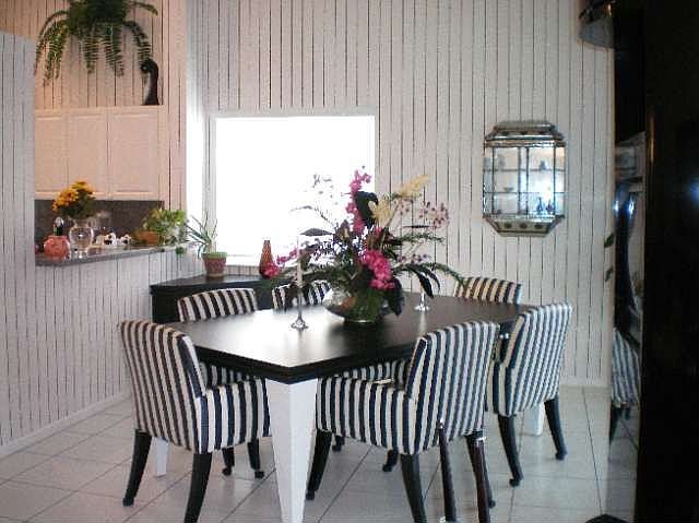 2nd image of 9769 Seacrest Cir APT 201
