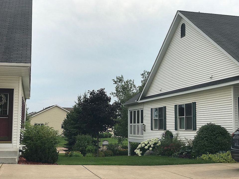 1st image of 802 Saint Lawrence Dr