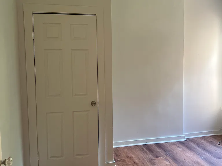 7754 Tioga St — Photo 10