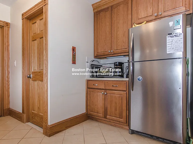 16 S Russell St — Photo 2