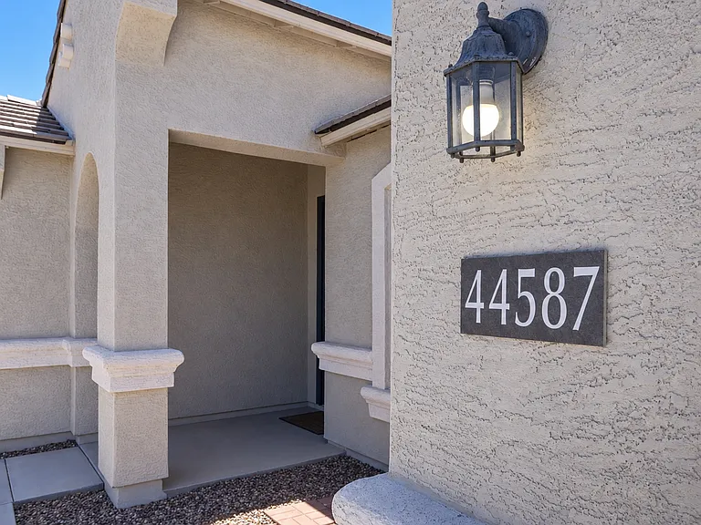 44587 W Palo Amarillo Rd — Photo 4