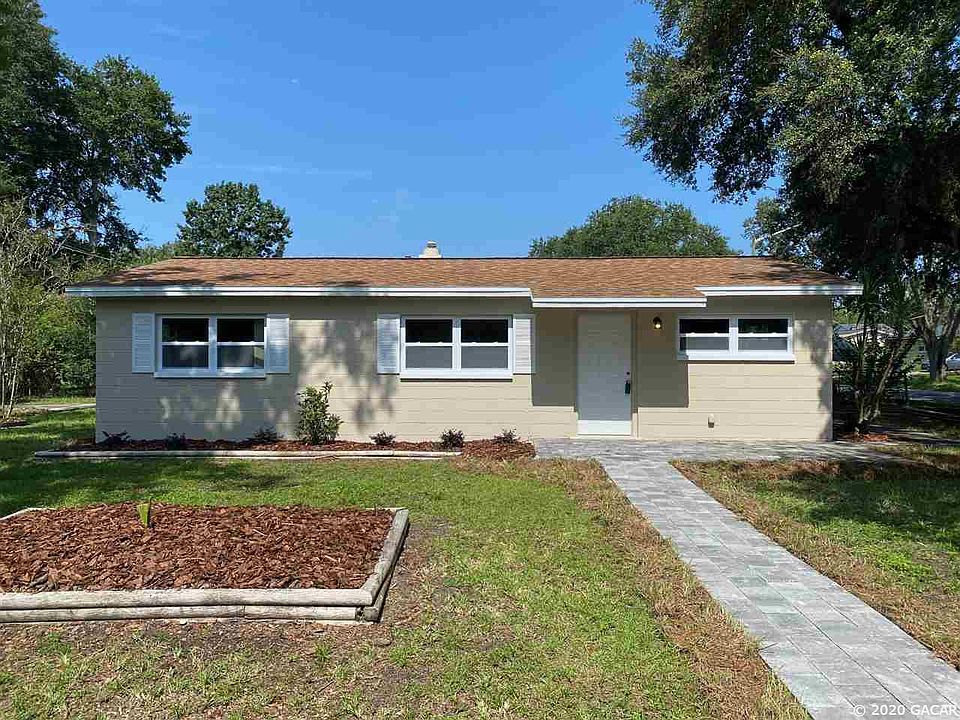 1st image of 1641 SE 12th Pl
