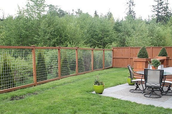 Large back yard that backs up to the greenbelt.