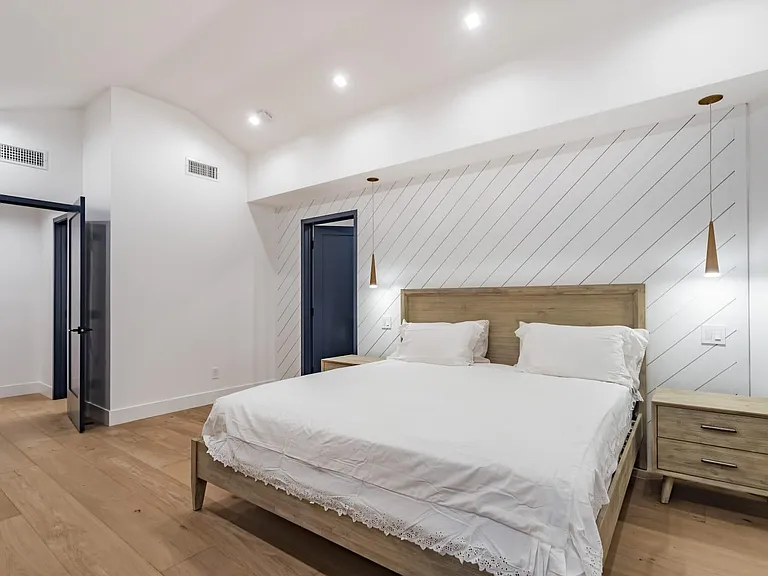 4627 Ethel Ave — Photo 12