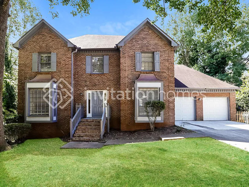 5018 Stoney Point Cir
