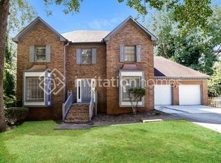 5018 Stoney Point Cir, Stone Mountain, GA 30088