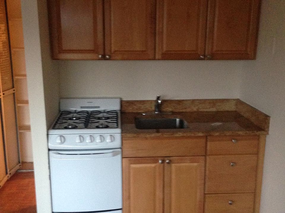 2nd image of 307 Wilson Ave