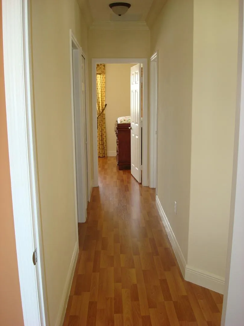 18032 Nw 59th Ave. - 101 — Photo 4