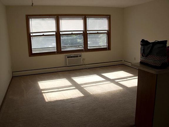 5th image of 526 11th Ave SE #43bhgh23b