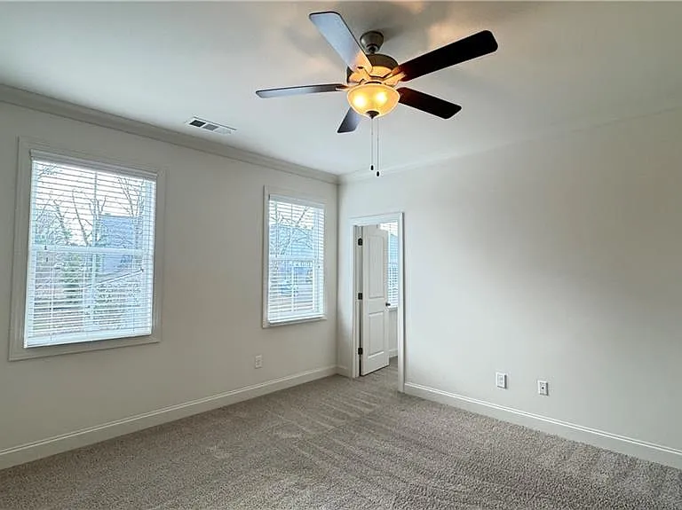 227 Nash St — Photo 33