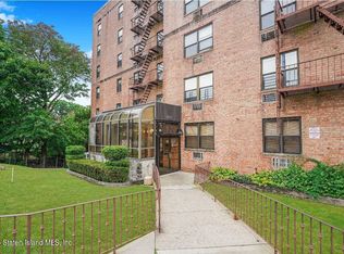 1160 Richmond Rd APT 2I, Staten Island, NY 10304
