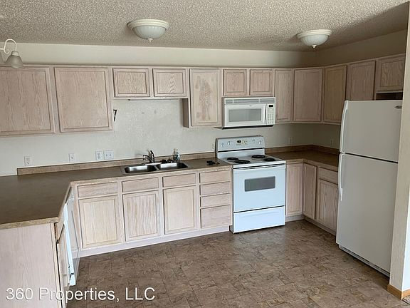 2nd image of 3507 10th Ave S #209