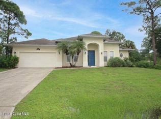 1131 Larkspur St SE, Palm Bay, FL 32909