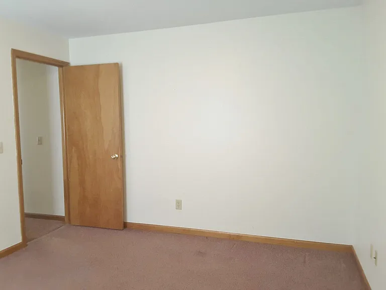 216 Stonewall Ct — Photo 11