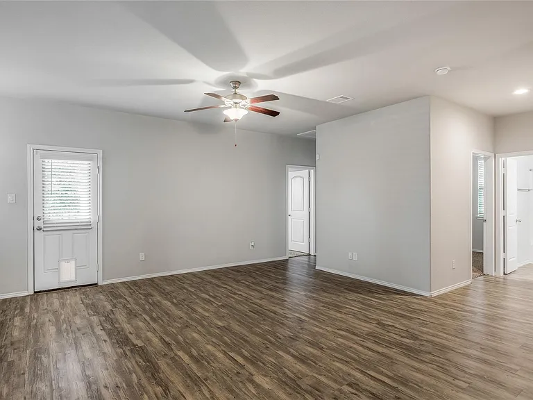 7035 Bonaire Vista Ln — Photo 16