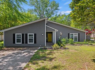 6801 Stillmeadow Dr, Charlotte, NC 28277