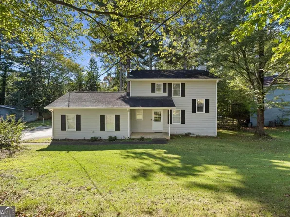 131 Summer Pond Trl, Lawrenceville, GA 30046