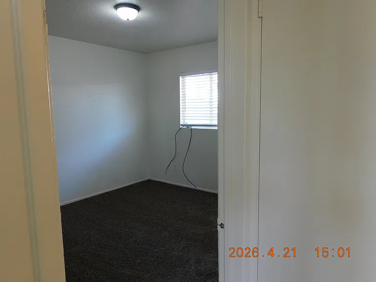 2865 S 1st Ave — Photo 8