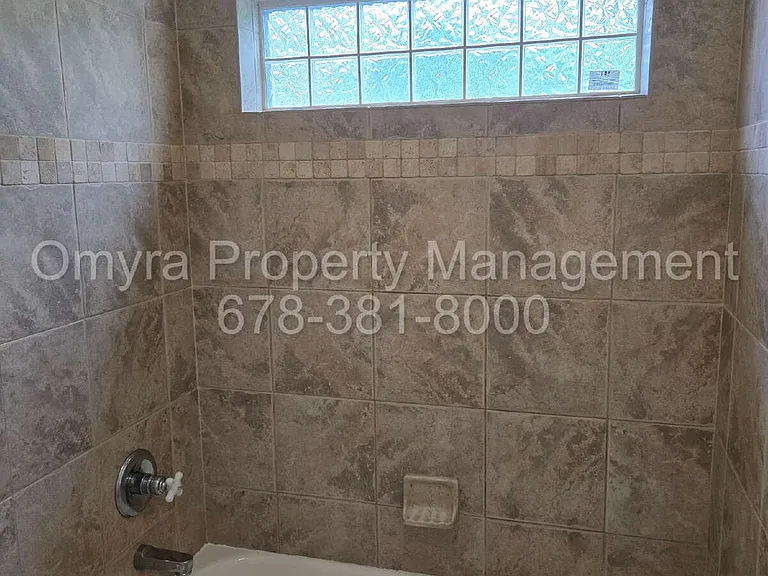 105 Selman St SE — Photo 13
