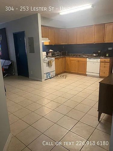 304 Lester St Photo 1