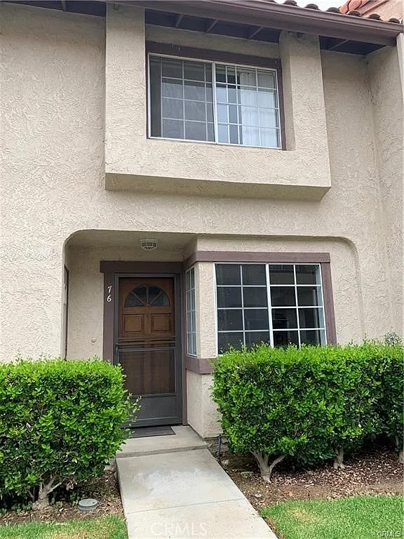 2 bed, 2.5 bath, 1265 sqft, $3,500 — Photo 2