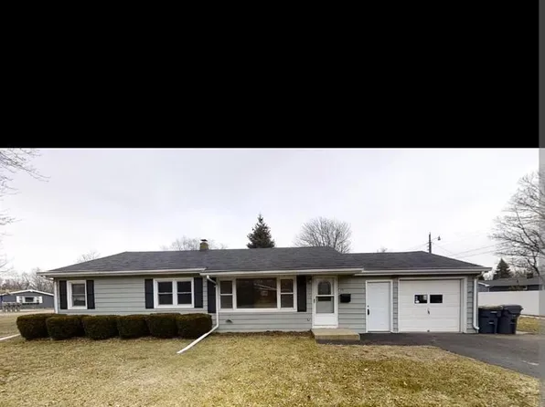 760 Sheridan Rd, Saint Joseph, MI 49085