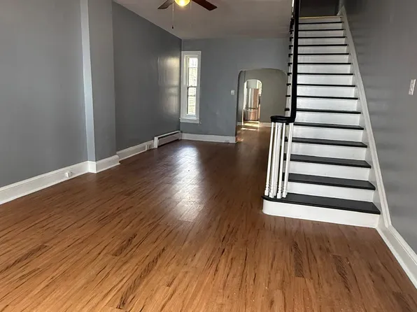 1242 Muhlenberg St, Reading, PA 19602