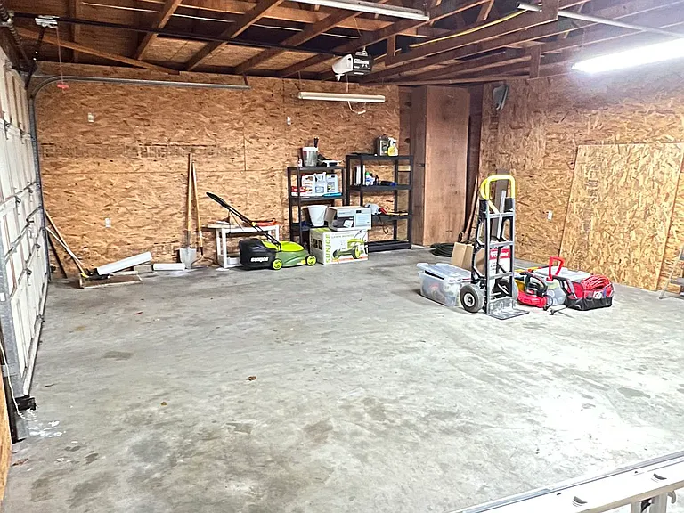 8202 Edwin Dr — Photo 13