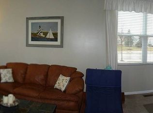 12821 Bull Ridge Dr, Huntley, IL 60142