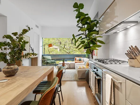 123 3rd Ave APT 3C, New York, NY 10003