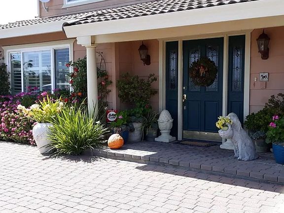 Entry porch.