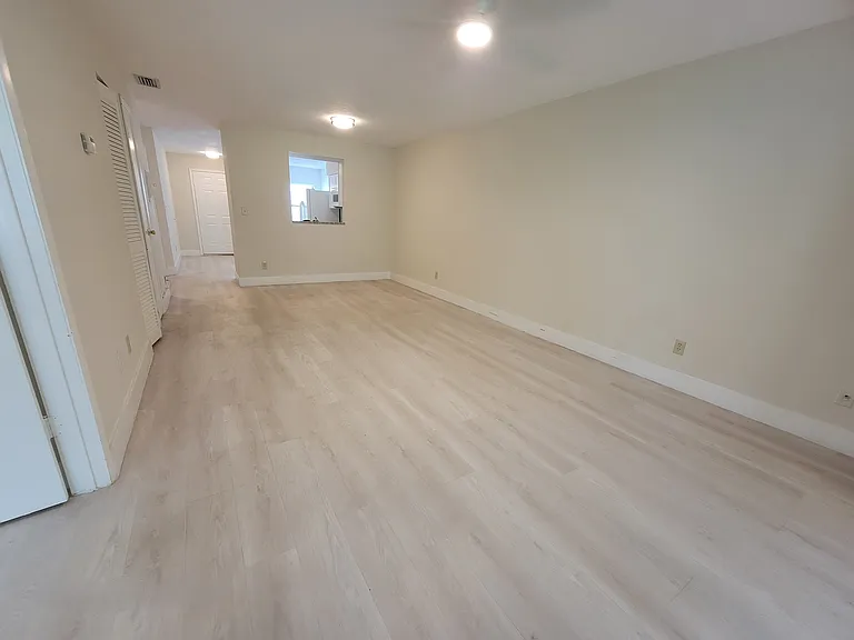 6014 Indrio Rd #3 — Photo 12