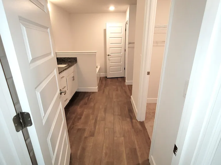 4829 Summit View Way — Photo 24