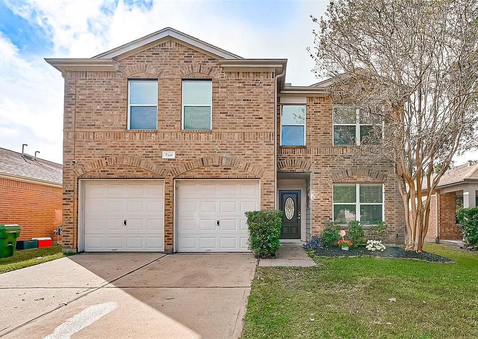 7314 Wisteria Chase Pl