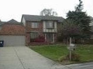 1706 Jason Cir, Rochester Hills, MI 48306
