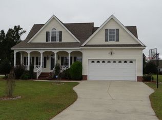 5028 Plantation Dr, Battleboro, NC 27809