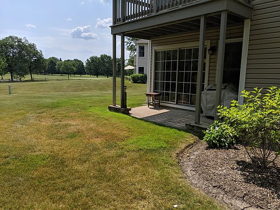 2nd image of 1840 Fox Run Dr Unit B