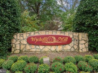 164 Mill Run E #141, Hightstown, NJ 08520