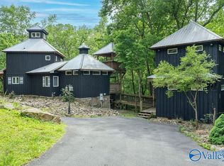 307 Bear Creek Rd SE, Fort Payne, AL 35967