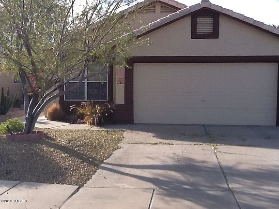 2nd image of 9109 N Palm Brook Dr