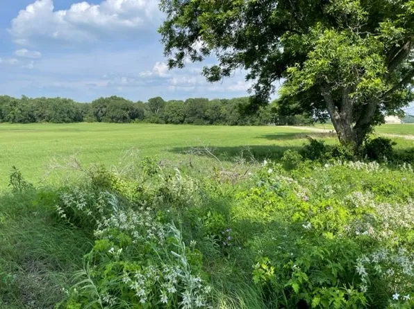 398 Meeks Bnd, Millsap, TX 76066