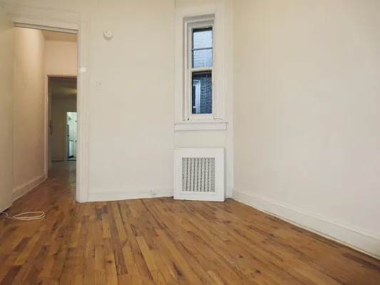 Rented by Avenues Real Estate | media 3