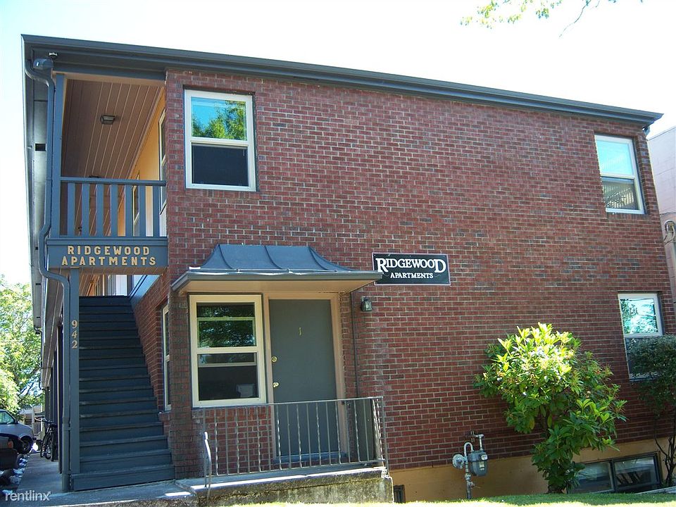 Ridgewood Apartments