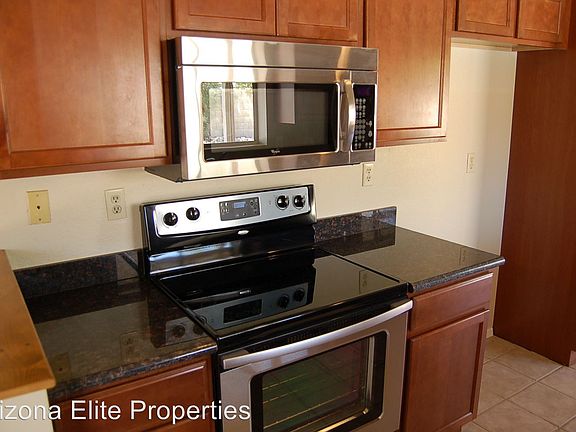 3rd image of 8702 W Townley Ave