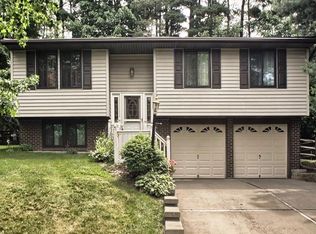 421 Deerfield Dr, Cranberry Township, PA 16066