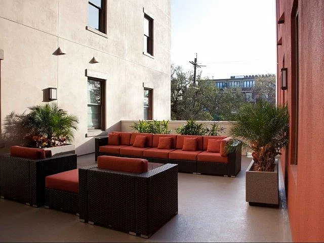 Aloysius Apartments — Photo 15