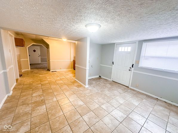 indianapolis-indiana-2100294139 picture