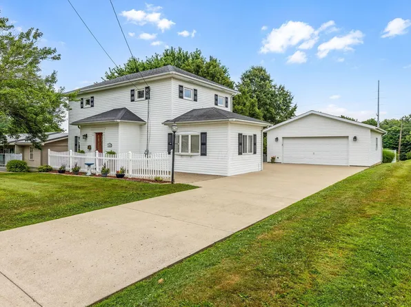 113 Long St, New Lexington, OH 43764